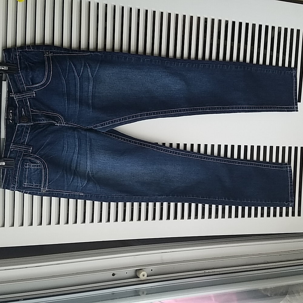 Jeans - Picture 4 of 11